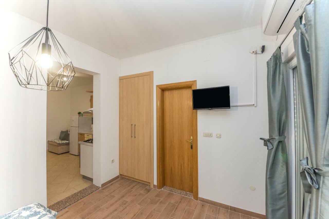 Apartmani Zara & Maris Gradac  Exterior photo